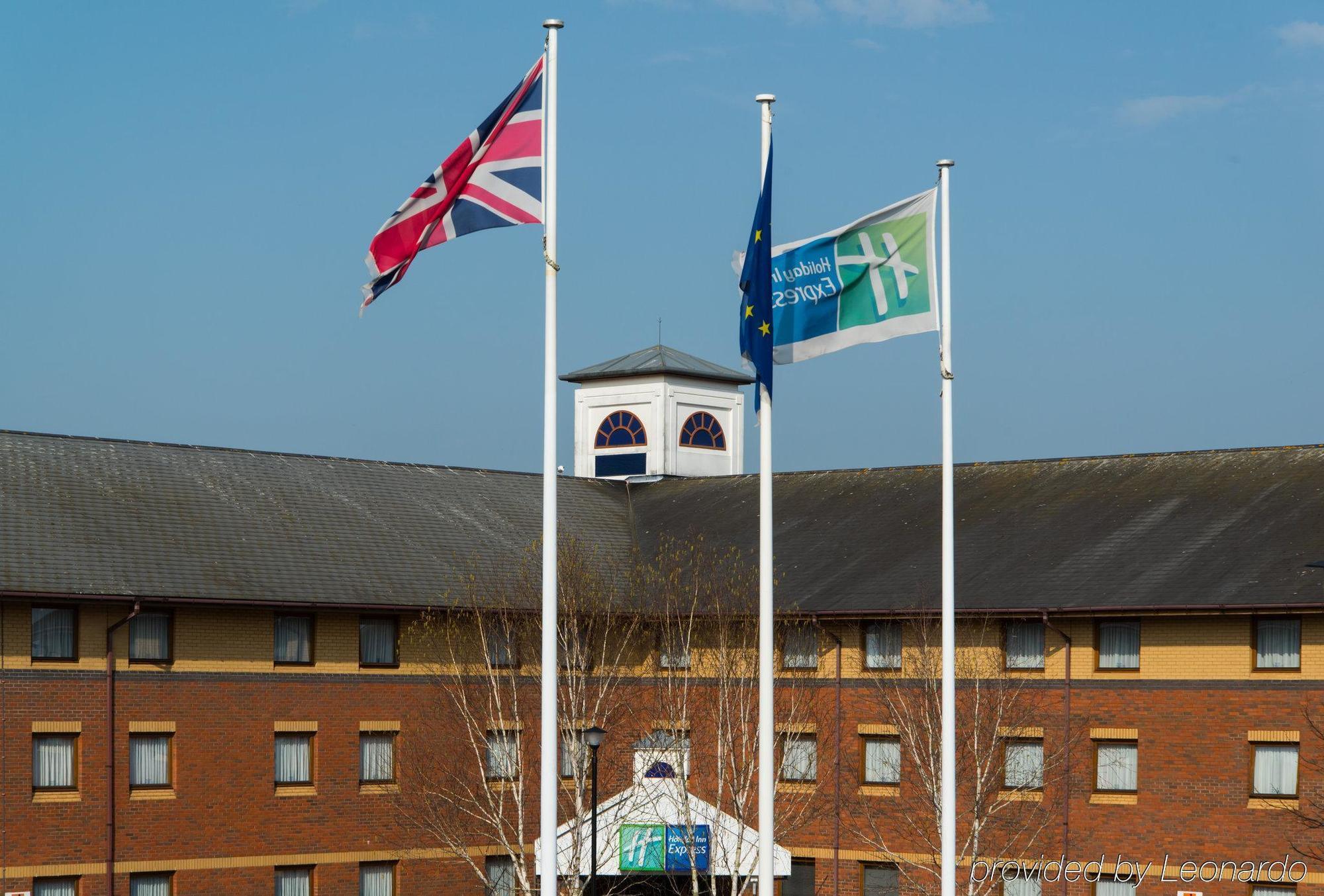 Holiday Inn Express Exeter East By Ihg Ngoại thất bức ảnh