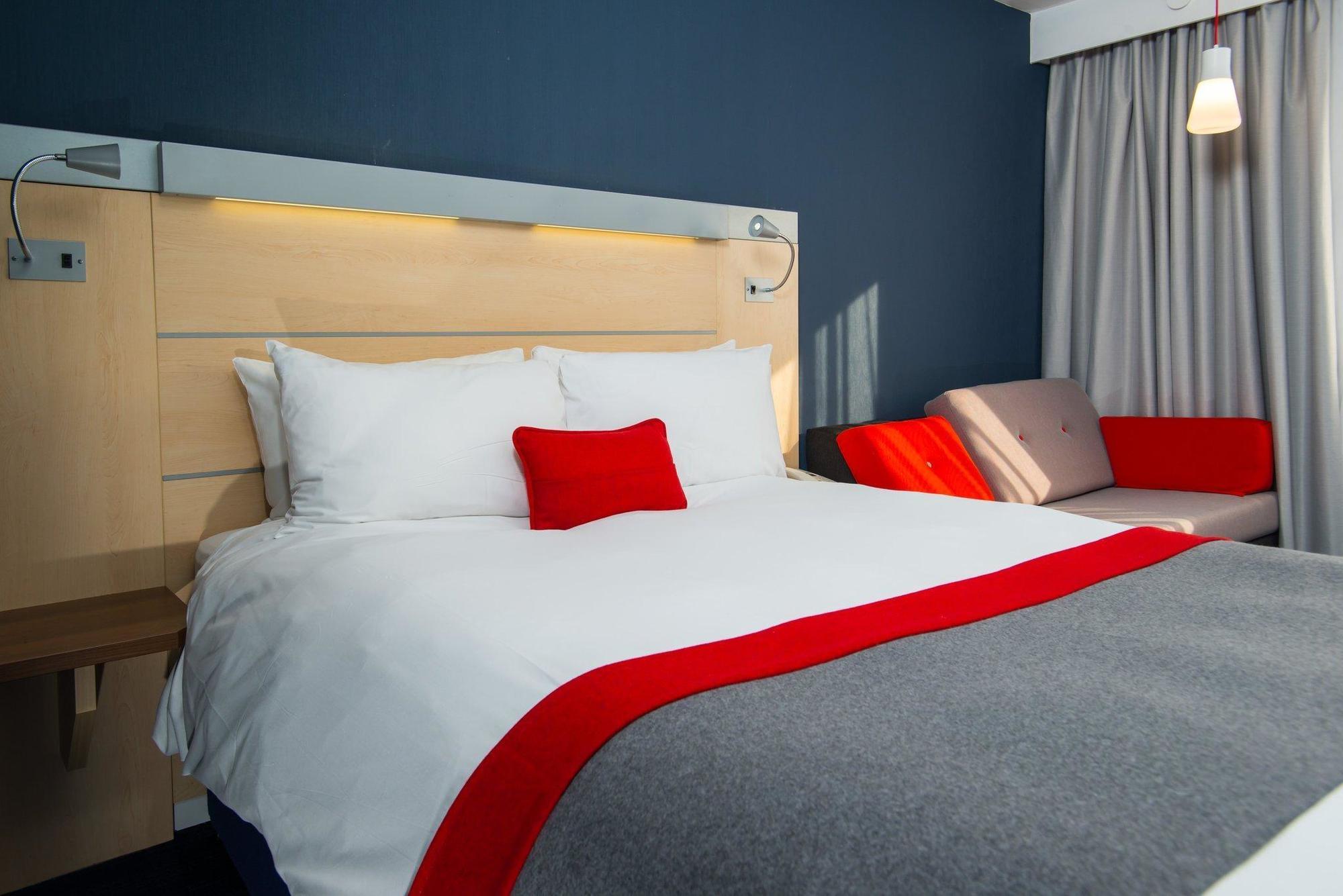 Holiday Inn Express Exeter East By Ihg Ngoại thất bức ảnh